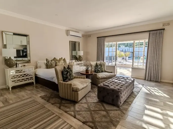 6 Bedroom House for Sale in Borrowdale, Harare