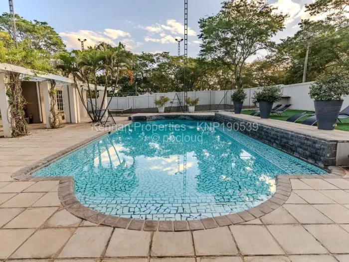 6 Bedroom House for Sale in Borrowdale, Harare