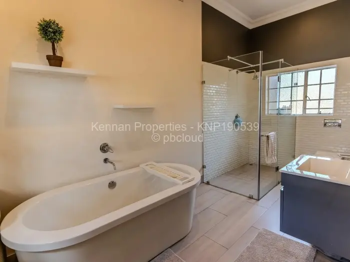 6 Bedroom House for Sale in Borrowdale, Harare