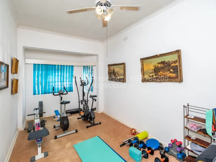 6 Bedroom House for Sale in Borrowdale, Harare