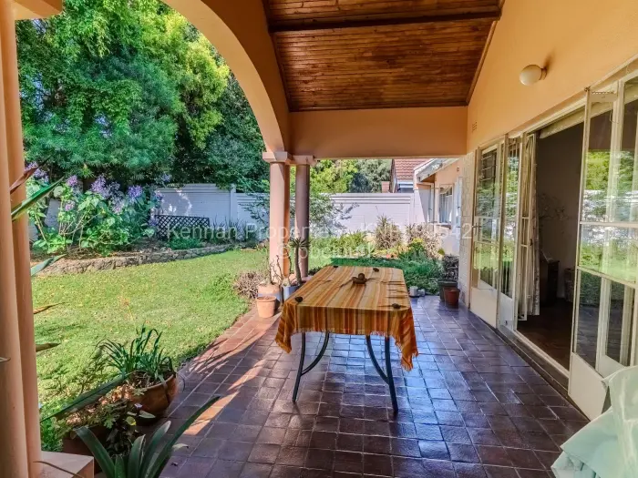 Townhouse/Cluster for Sale in Avondale, Harare