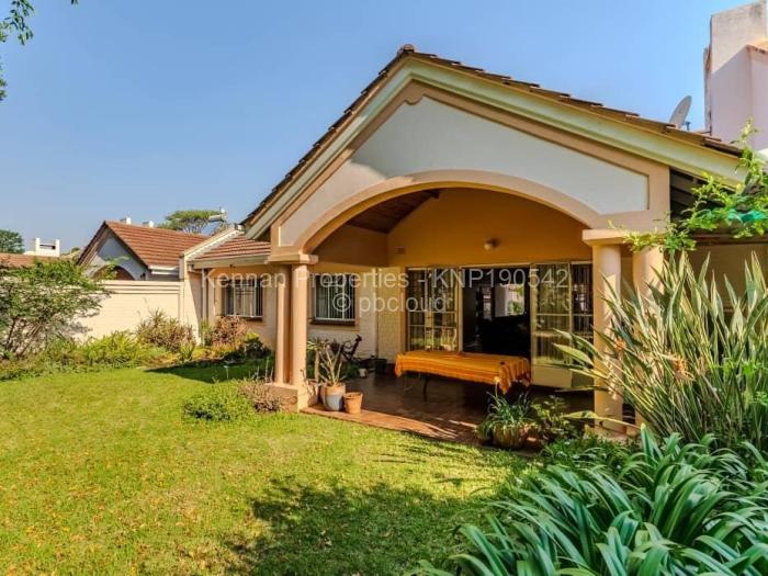 Townhouse/Cluster for Sale in Avondale, Harare