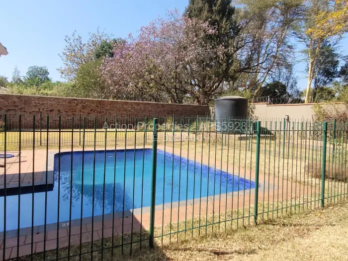 4 Bedroom House to Rent in Alexandra Park