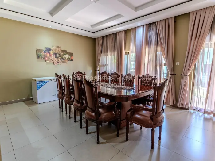 7 Bedroom House for Sale in Helensvale, Harare