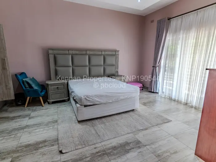 7 Bedroom House for Sale in Helensvale, Harare