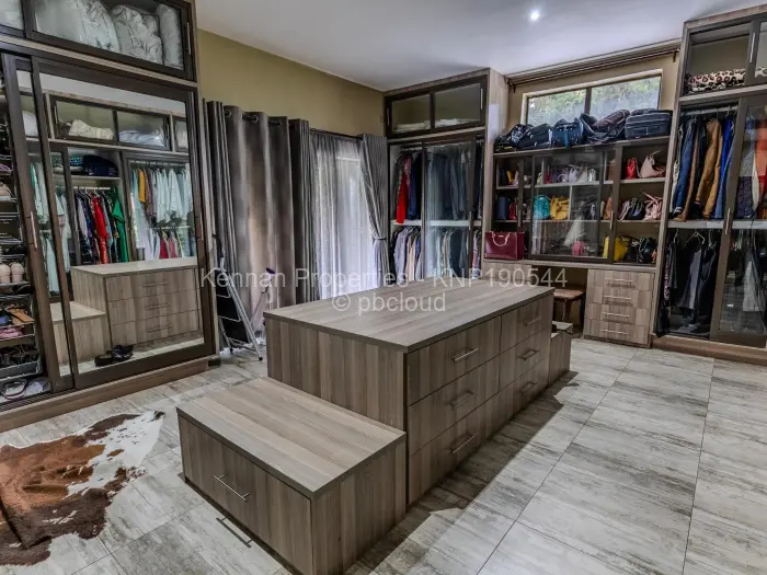 7 Bedroom House for Sale in Helensvale, Harare