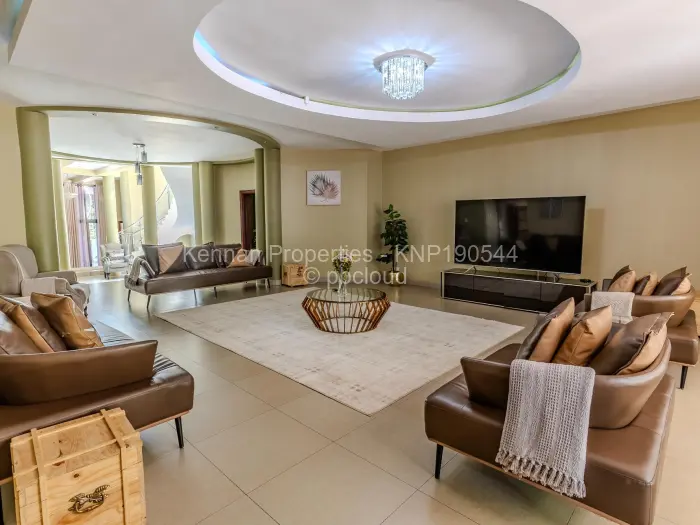 7 Bedroom House for Sale in Helensvale, Harare