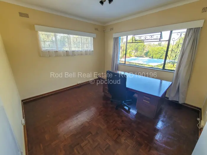 6 Bedroom House for Sale in Chisipite, Harare