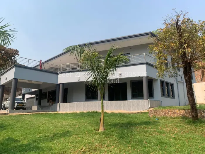 4 Bedroom House for Sale in Glen Lorne, Harare