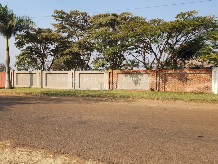 5 Bedroom House for Sale in Norton, Norton