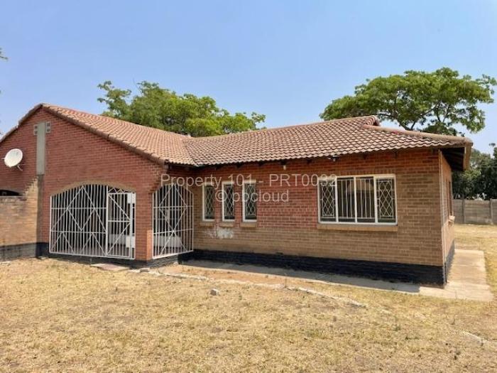 Townhouse/Cluster to Rent in Msasa Park, Harare
