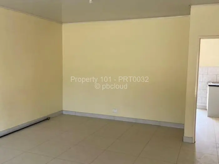 Townhouse/Cluster to Rent in Msasa Park