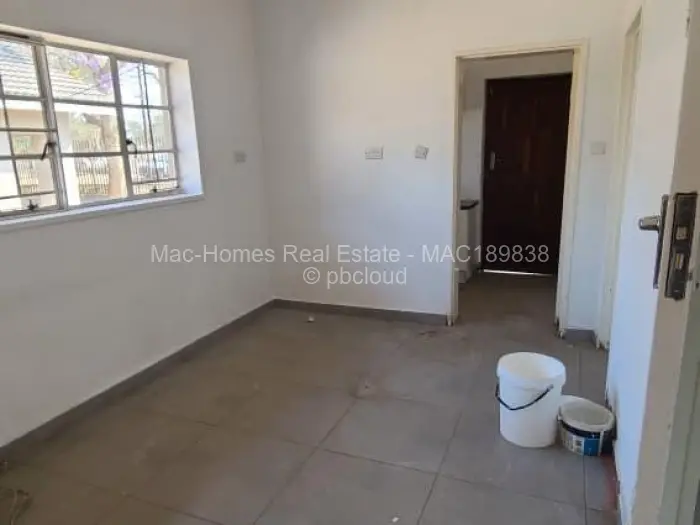 Commercial Property to Rent in Eastlea, Harare