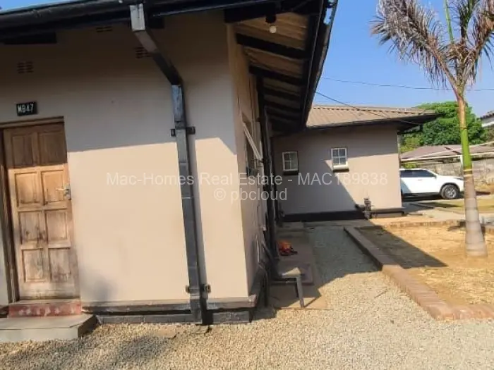 Commercial Property to Rent in Eastlea, Harare