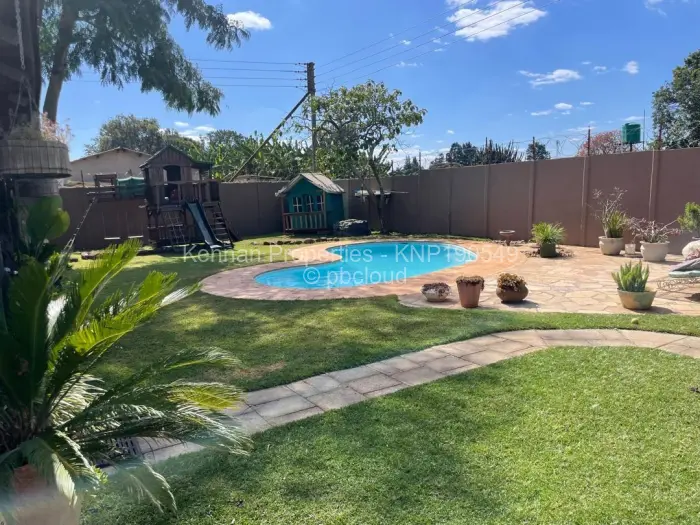 3 Bedroom House for Sale in Emerald Hill, Harare