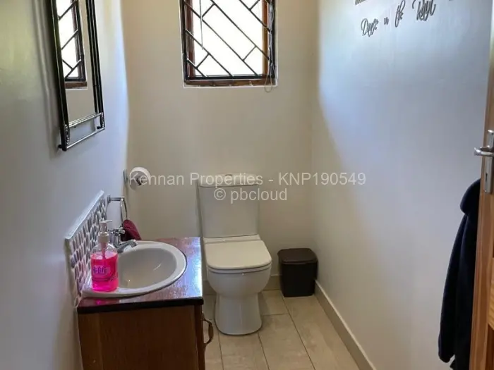 3 Bedroom House for Sale in Emerald Hill, Harare