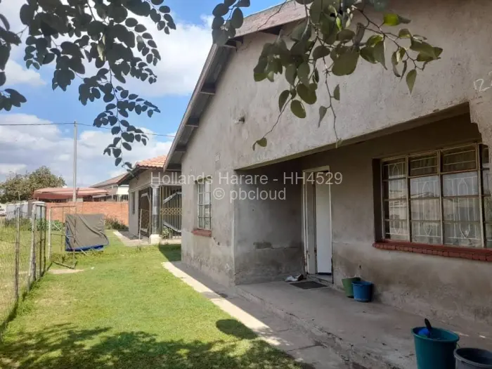 5 Bedroom House for Sale in Norton, Norton