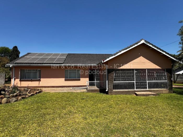 3 Bedroom House for Sale in Ilanda, Bulawayo