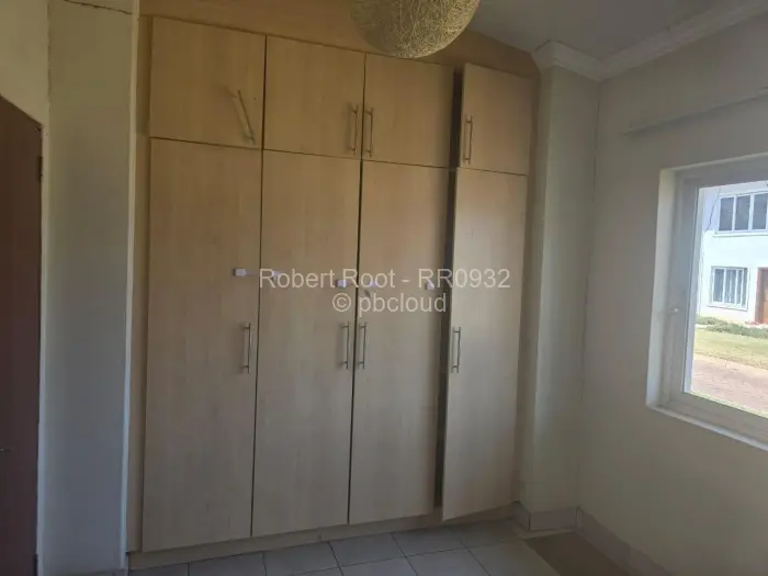 Flat/Apartment to Rent in Mabelreign, Harare