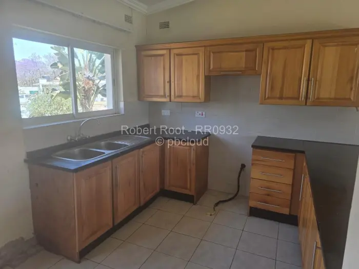 Flat/Apartment to Rent in Mabelreign, Harare