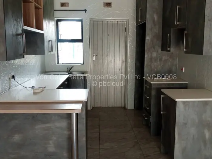 Townhouse/Complex/Cluster for Sale in Marlborough, Harare
