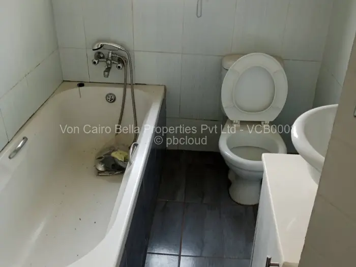 Townhouse/Complex/Cluster for Sale in Marlborough, Harare