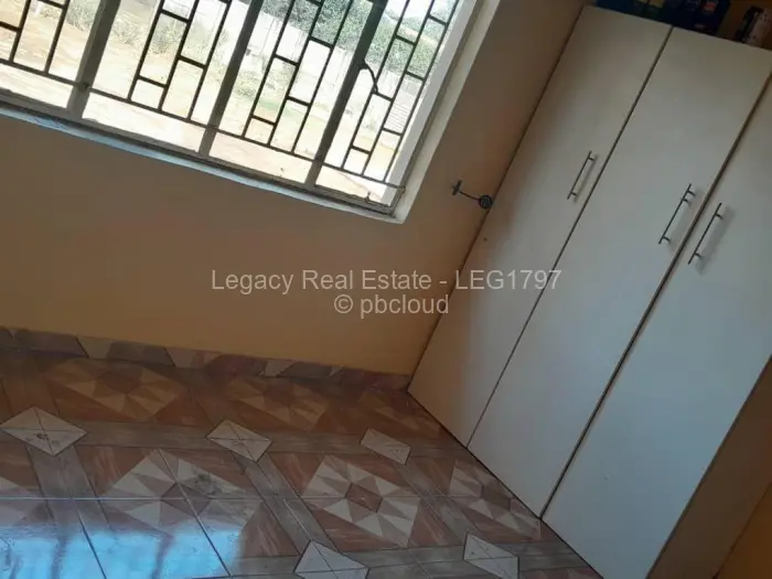 3 Bedroom House to Rent in Hatfield