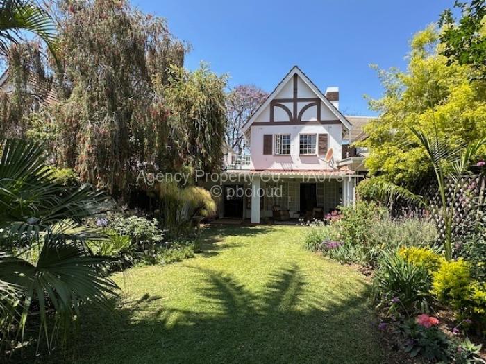 Townhouse/Cluster to Rent in Borrowdale, Harare