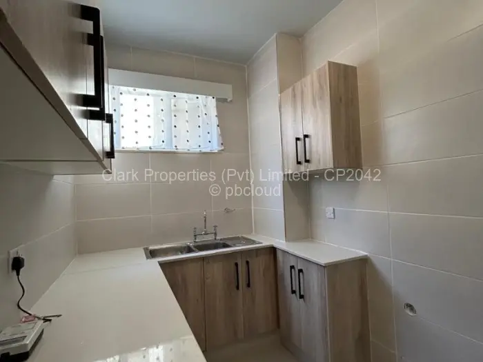 Flat/Apartment to Rent in Avenues