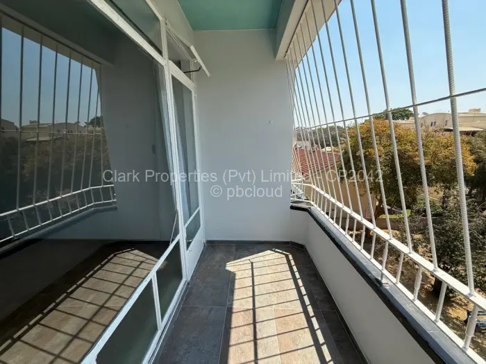 Flat/Apartment to Rent in Avenues