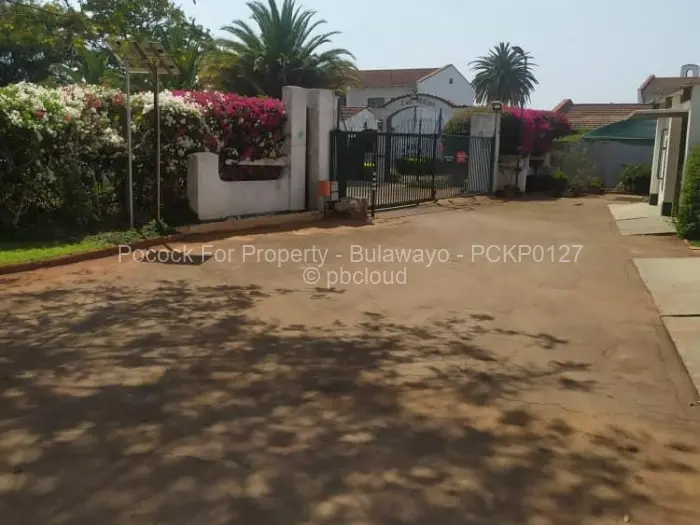 Townhouse/Cluster for Sale in Suburbs, Bulawayo