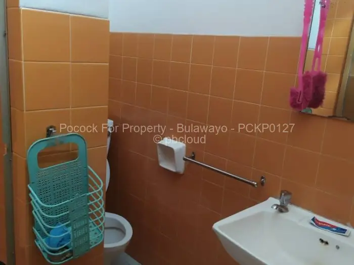 Townhouse/Cluster for Sale in Suburbs, Bulawayo