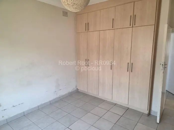 Flat/Apartment to Rent in Mabelreign, Harare