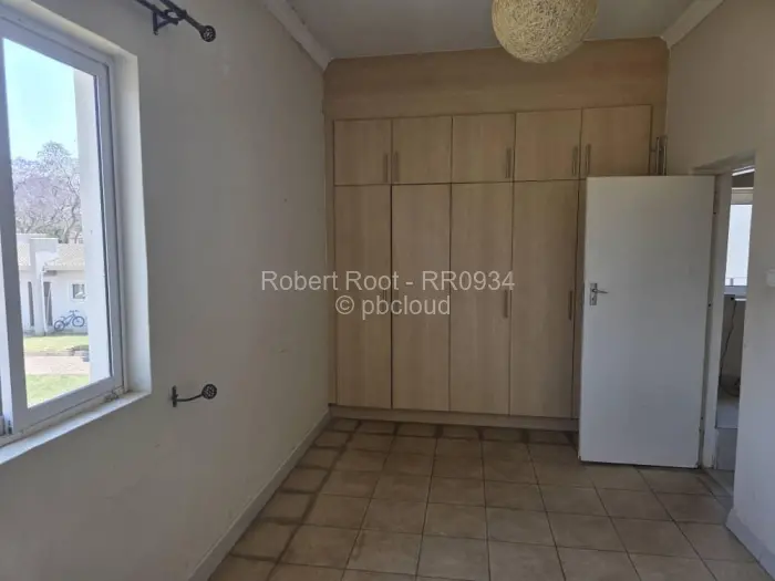 Flat/Apartment to Rent in Mabelreign, Harare