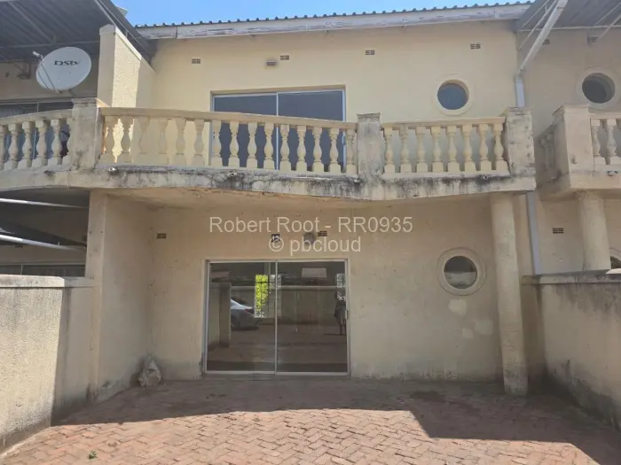 Townhouse/Cluster to Rent in Monavale, Harare