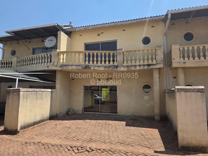 Townhouse/Cluster to Rent in Monavale, Harare