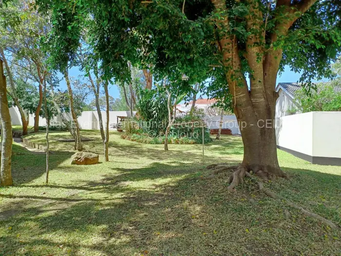 5 Bedroom House for Sale in Glen Lorne, Harare