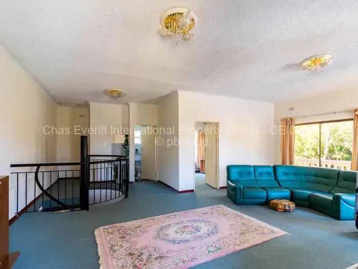 5 Bedroom House for Sale in Glen Lorne, Harare