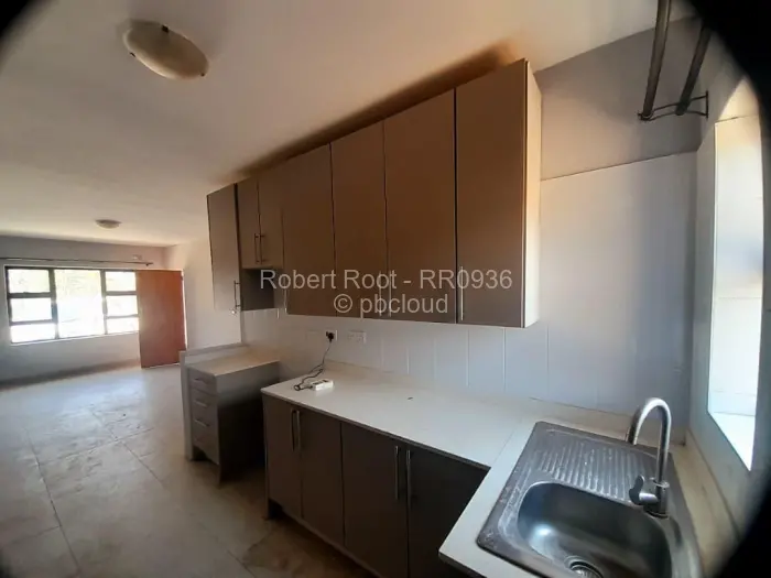 Flat/Apartment to Rent in Bluff Hill, Harare