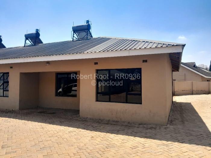 Flat/Apartment to Rent in Bluff Hill, Harare