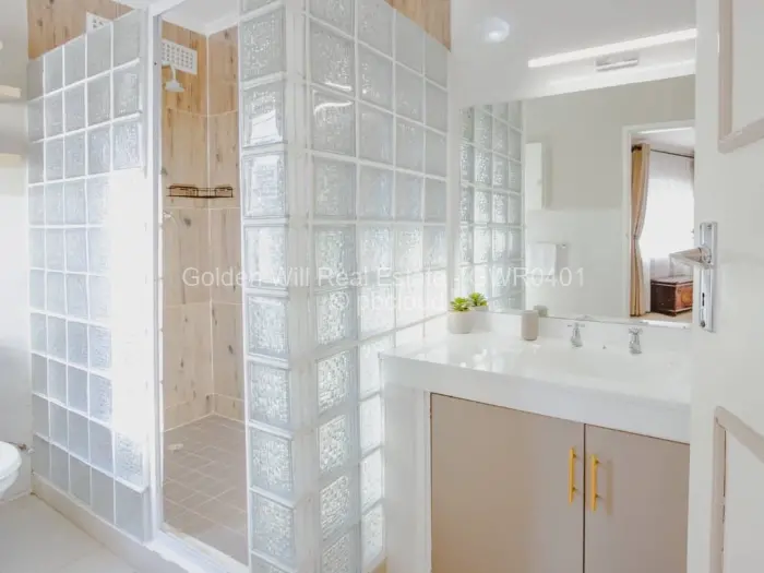 Flat/Apartment to Rent in Avenues