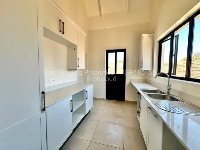 Townhouse/Cluster to Rent in Vainona