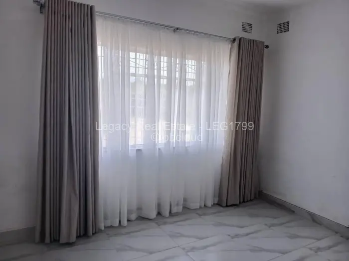 2 Bedroom House to Rent in Greendale