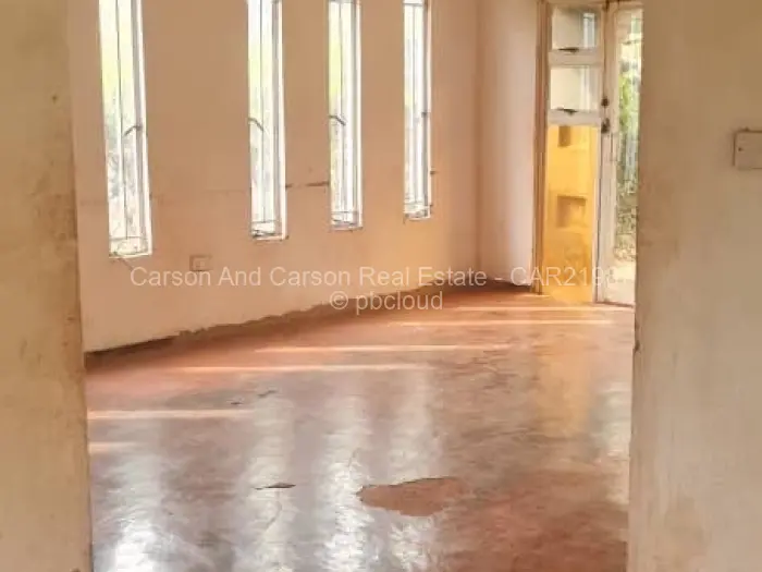 4 Bedroom House for Sale in Chitungwiza, Chitungwiza