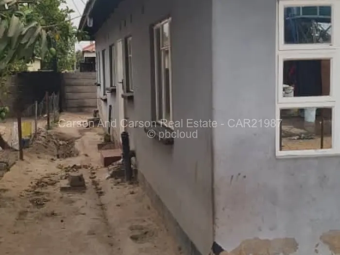 4 Bedroom House for Sale in Chitungwiza, Chitungwiza