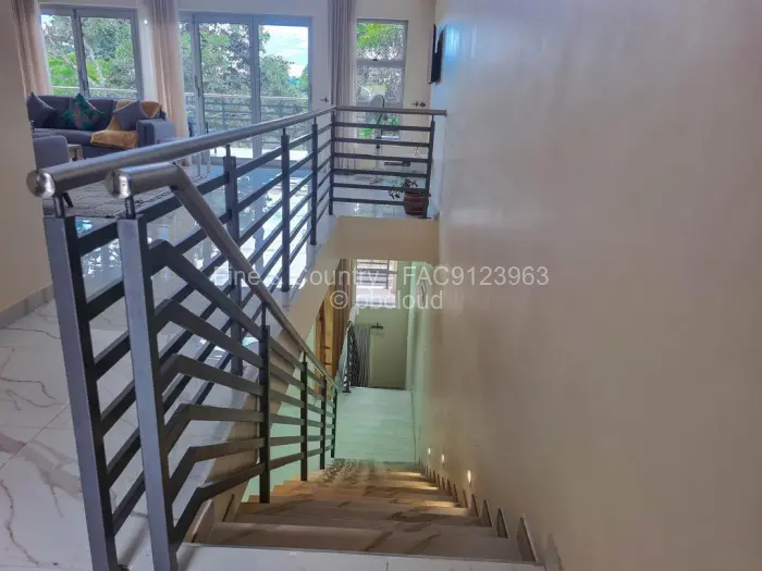 Townhouse/Cluster for Sale in Helensvale, Harare