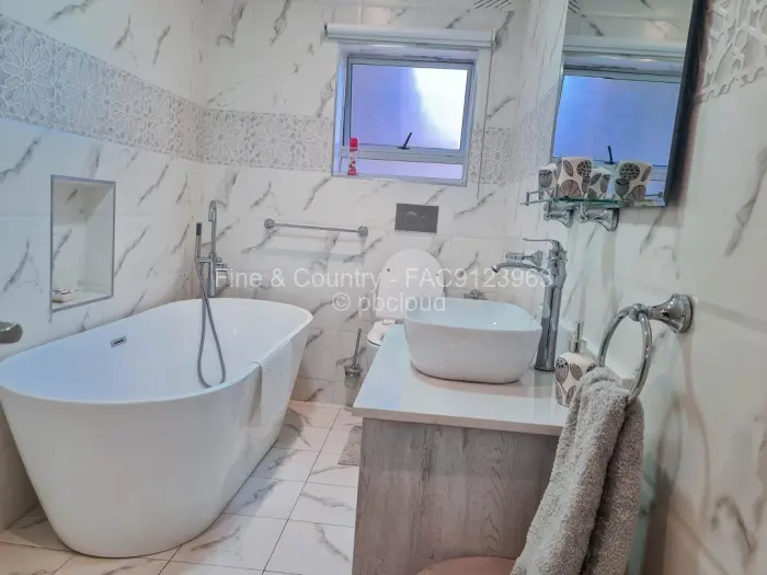 Townhouse/Cluster for Sale in Helensvale, Harare