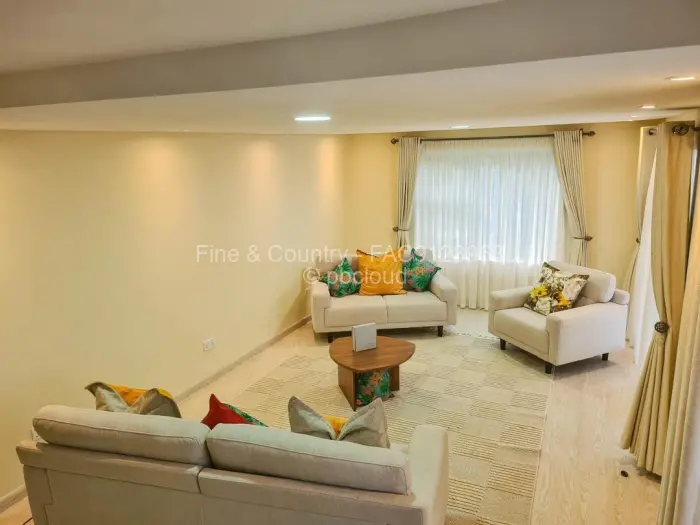 Townhouse/Cluster for Sale in Helensvale, Harare