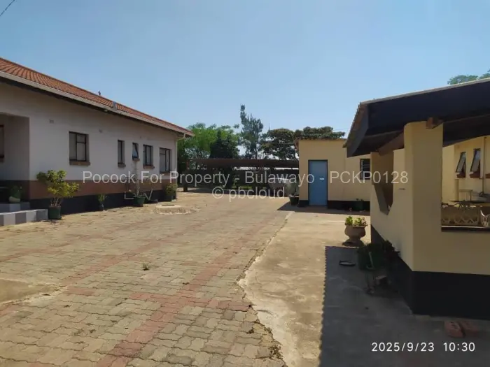 House for Sale in Kensington Byo, Bulawayo