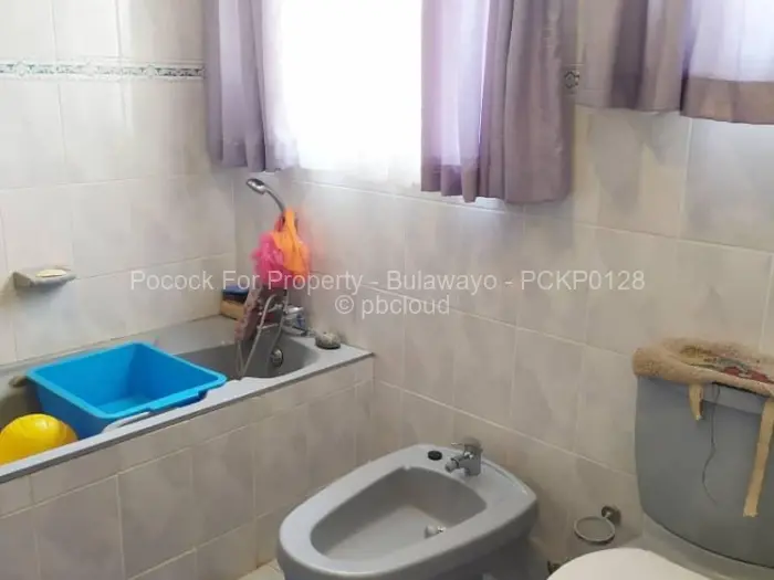 House for Sale in Kensington Byo, Bulawayo